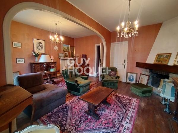 Maison de caractère à vendre à PÉRONNE (80200).