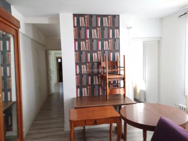 Vente Hôtel 13 pièces 834 m2 à Saint-Calais