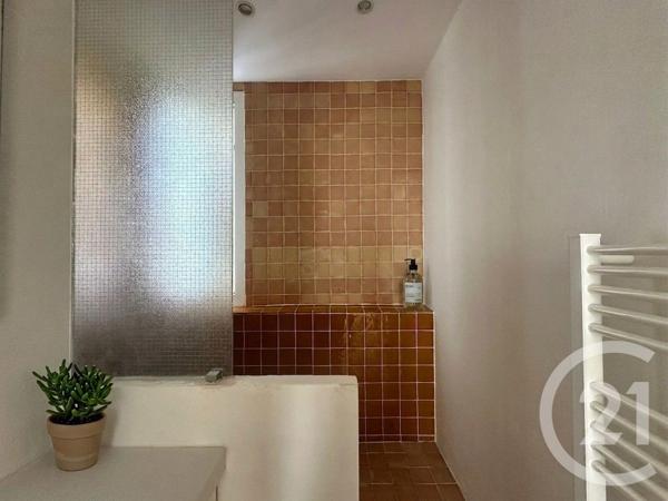 Appartement à vendre  2 pièces - 57 m 2   MARSEILLE  - 13005