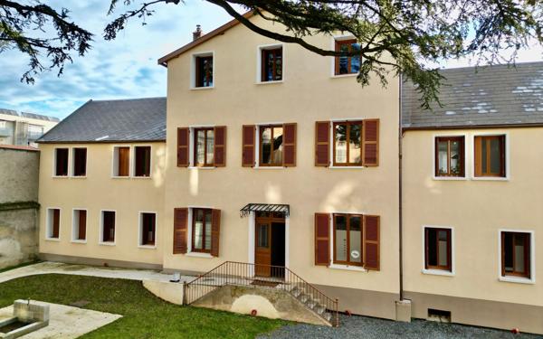 Appartement à vendre    2 pièces • 49,10 m2 Tassin-la-Demi-Lune