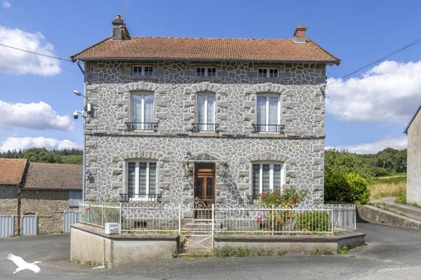 Maison 499 800 € Sardent 11 p 223 m² DPE F