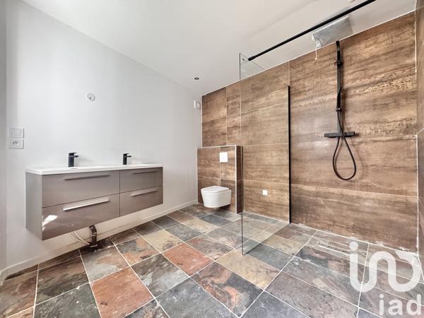 Maison à vendre 7 pièces 206 m² Saint-Just-le-Martel