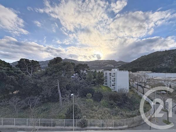 Appartement T2 à vendre  2 pièces - 56,87 m 2   MARSEILLE  - 13008