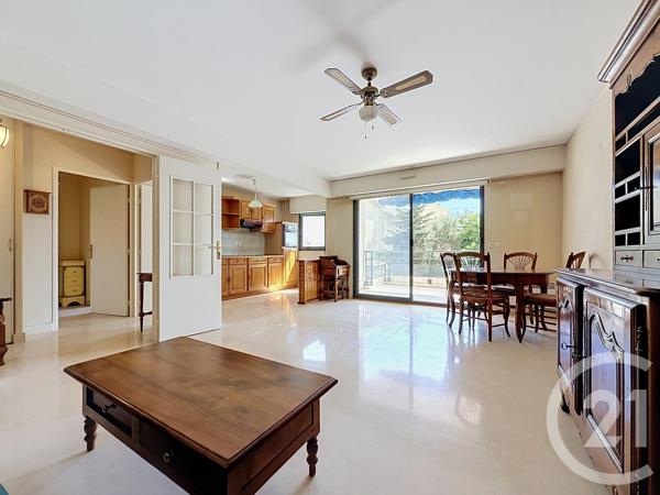 Appartement T2 à vendre  2 pièces - 56,87 m 2   MARSEILLE  - 13008