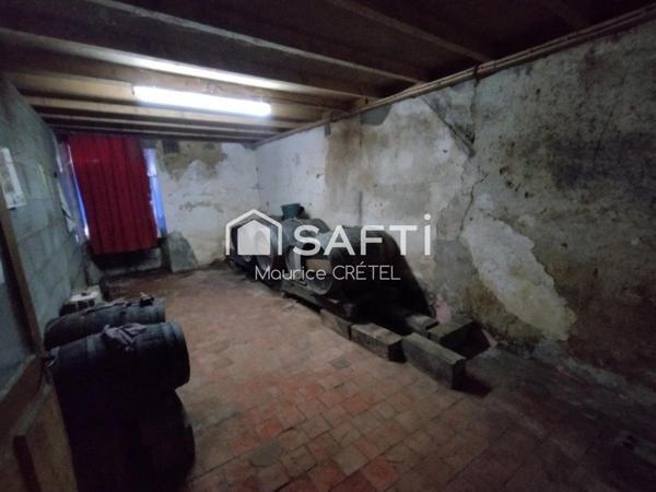 MAISON A RENOVER ENTIEREMENT+GRANGE+HANGAR+TERRAIN