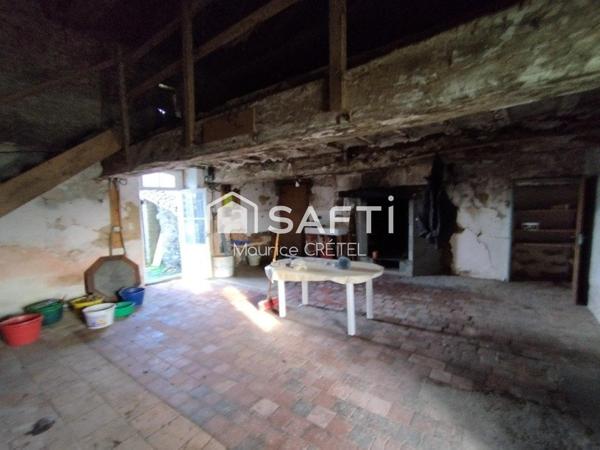 MAISON A RENOVER ENTIEREMENT+GRANGE+HANGAR+TERRAIN