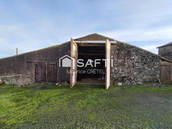 MAISON A RENOVER ENTIEREMENT+GRANGE+HANGAR+TERRAIN