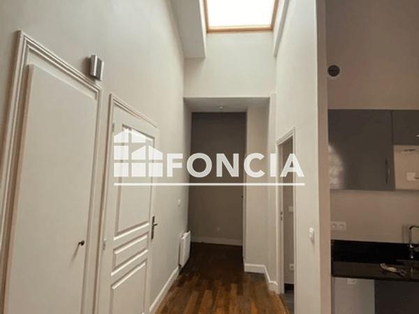 Location Appartement 2 pièces 47.2 m² - 20 RUE NOTRE DAME Vitre 35500