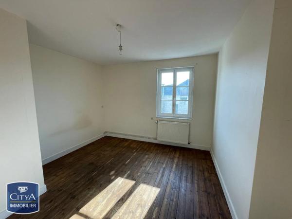 Maison à louer 5 pièces 160m² Chinon (37500)