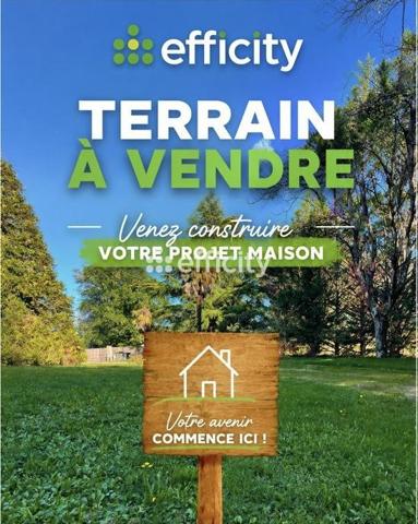 Terrain
        
        - 537 m² 494 500 € *