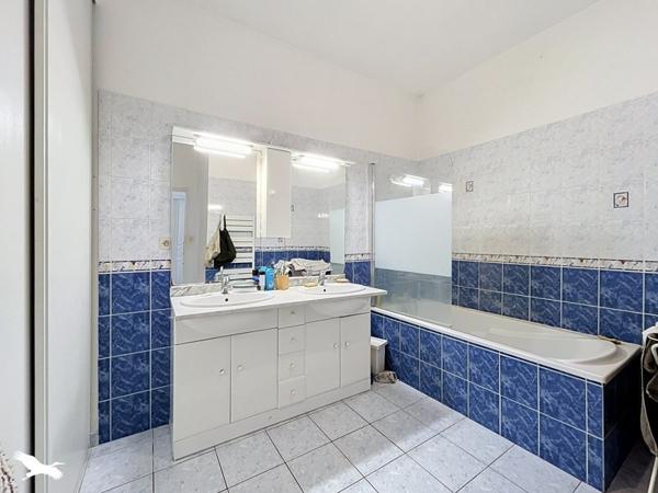 Maison 472 500 € Bordeaux 4 p 85 m² DPE D
