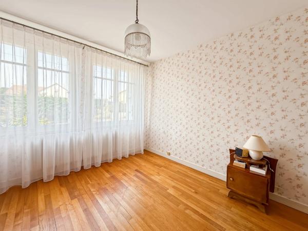 Dept de la Vienne (86) Maison contemporaine 102.83 M2 terrain 857 M2