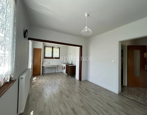 Maison avec 2 appartements indépendants + sous-sol complet – Secteur Faverges (74)