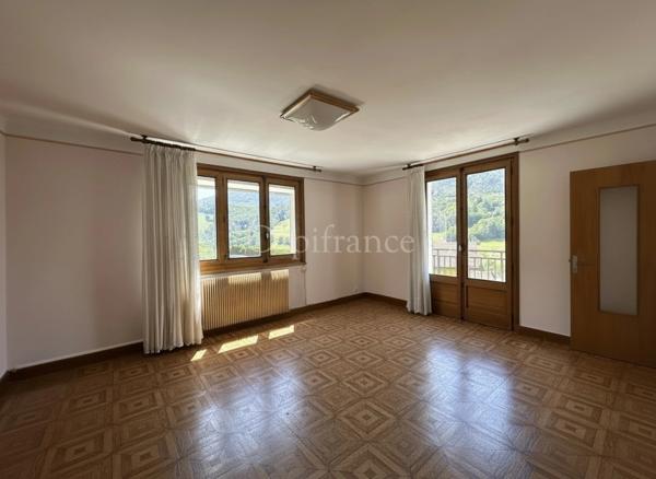 Maison avec 2 appartements indépendants + sous-sol complet – Secteur Faverges (74)
