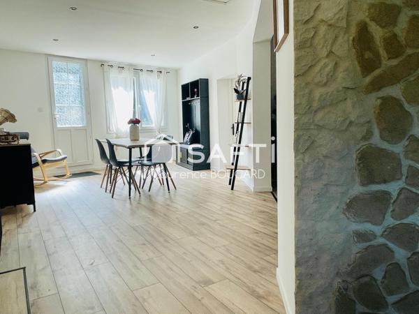 Maison lumineuse avec terrasse et jardin – La Roche?sur?Yon