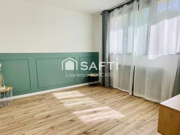 Maison lumineuse avec terrasse et jardin – La Roche?sur?Yon