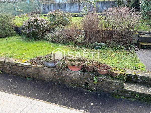 Maison sur sous sol, garage