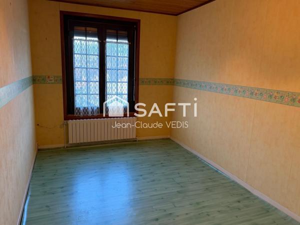 Maison sur sous sol, garage