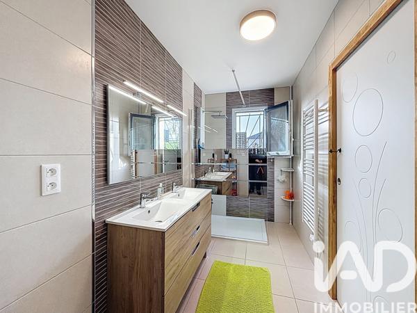 Maison à vendre 4 pièces 98 m² Saint-Clément