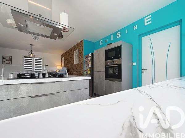 Maison à vendre 4 pièces 98 m² Saint-Clément