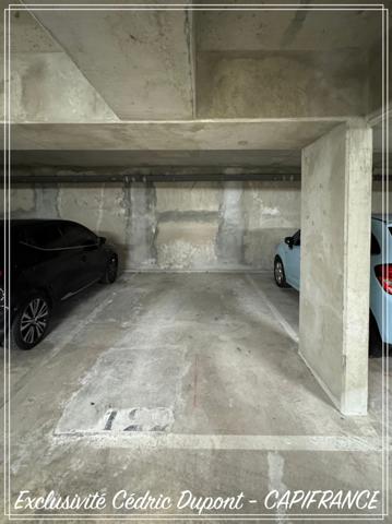 Appartement à vendre 2 pièces 46m2 - VAUJOURS (93) - Dernier étage - Balcon - Parking - Cave