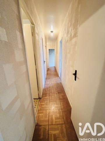 Appartement à vendre 4 pièces 79 m² Compiègne