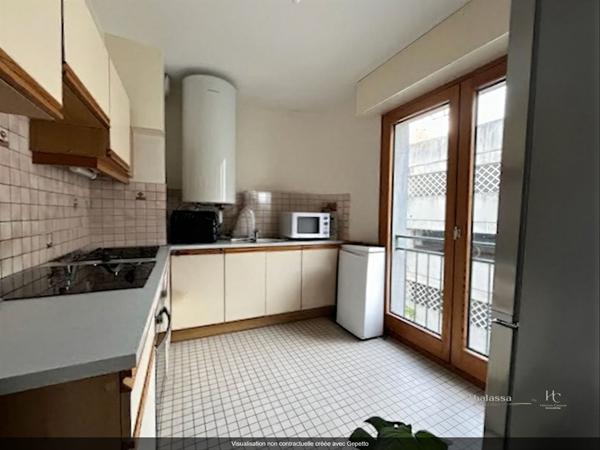 NANTES- Centre-Historique Appartement Type 2 de 40.56m² - ascenseur- Parking, Nantes 44000