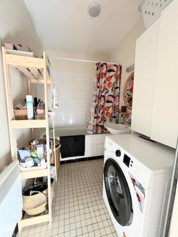 NANTES- Centre-Historique Appartement Type 2 de 40.56m² - ascenseur- Parking, Nantes 44000