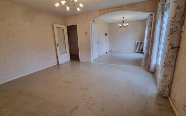 Maison à vendre    3 pièces •  Fondettes