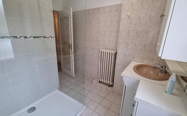 Maison à vendre    3 pièces •  Fondettes