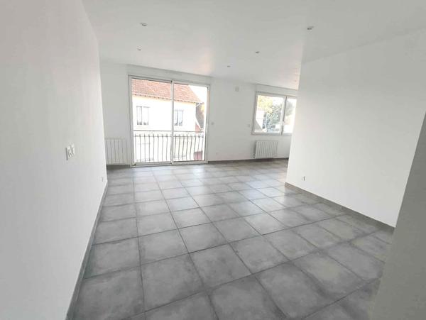 Location Appartement66 m² - 3 Pièces - MEZIDON VALLEE D AUGE (14270)