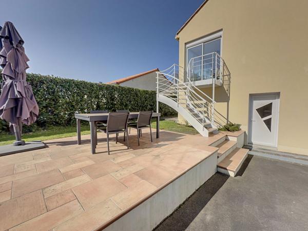 Maison spacieuse 8 pièces à vendre au Loroux Bottereau