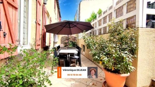 Maison à vendre - 4 pièces - terrasses - garage - CLERMONT FERRAND (63)