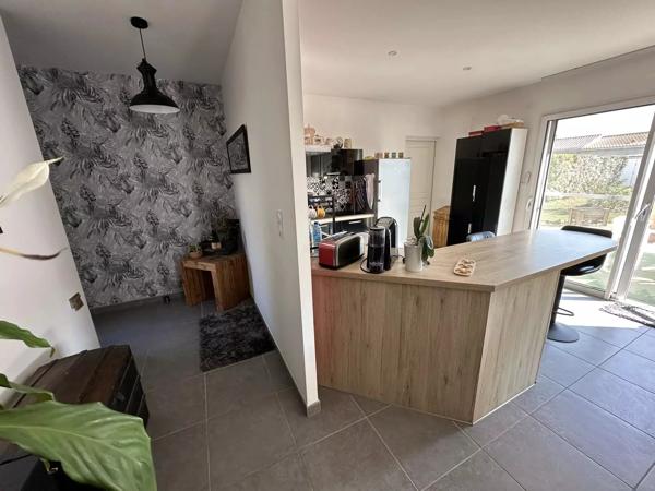 Maison de plain‑pied moderne de 2016 classé A,  2 chambres et 1 bureau