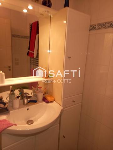 LA VUE SUR LA GRANDE BLEUE...SPACIEUX.....CHALEUREUX