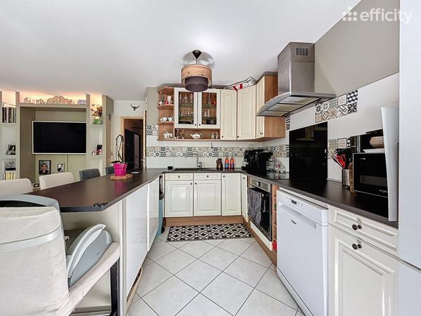 Appartement 4 pièces - 74 m² Exclusivité efficity