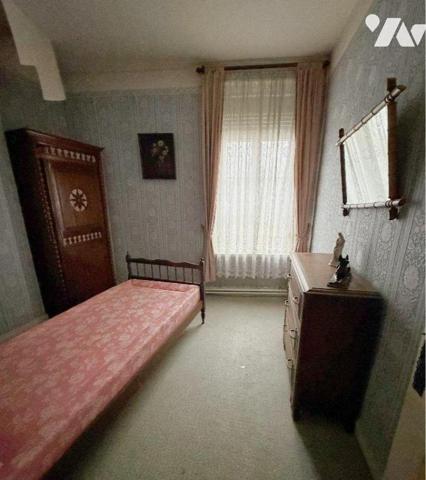 Maison à vendre à ARQUES dans le Pas de Calais (62).

A proximité de SAINT OMER, maison bourg...