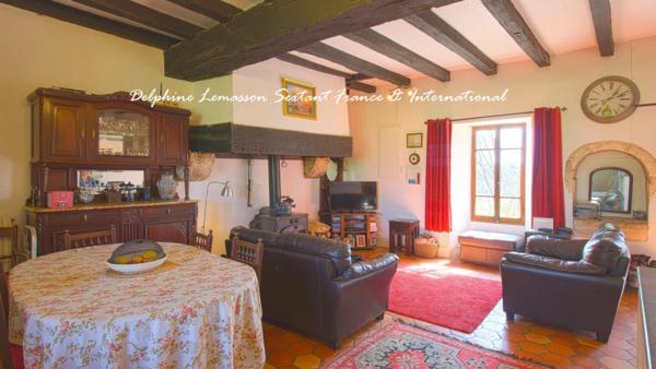 Charmante Maison en pierre avec vue végagée