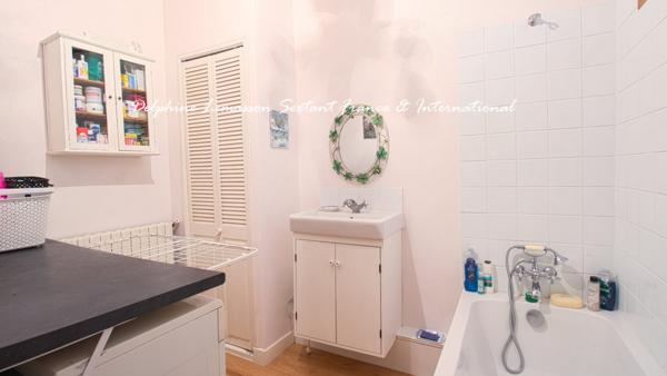 Charmante Maison en pierre avec vue végagée