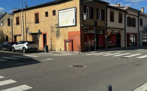 Immeuble à vendre    2 pièces •  Ramonville-Saint-Agne