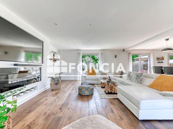 À vendre Maison 5 pièces 176 m² - Bron 69500