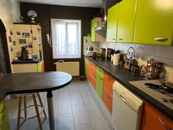 Maison à vendre à Sainte-Jamme-sur-Sarthe dans la Sarthe (72380), ref : 72126-2964