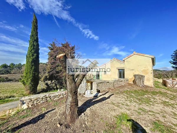 Visan (84820) AUTHENTIQUE MAISON VIGNERONNE EN COURS DE RESTAURATION AU COEUR DES VIGNOBLES DE VISAN