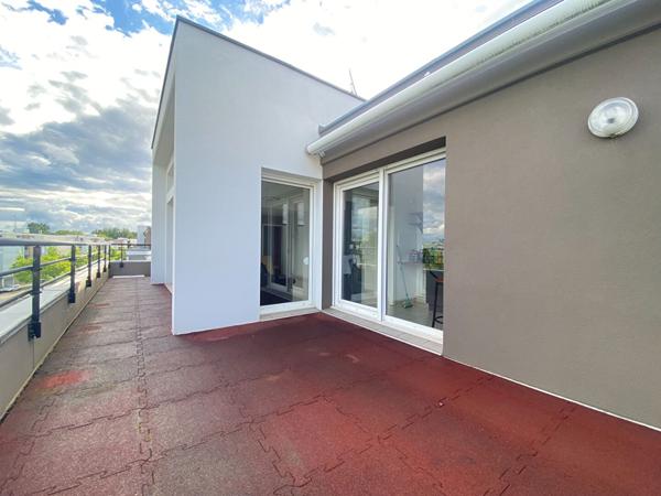 Appartement en attique Cernay 4 pièce(s) 89.84 m² + terrasse de 24 m² + grand garage et cellier