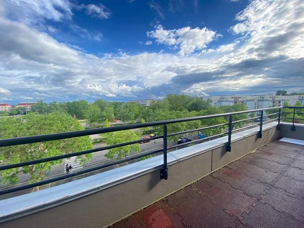 Appartement en attique Cernay 4 pièce(s) 89.84 m² + terrasse de 24 m² + grand garage et cellier