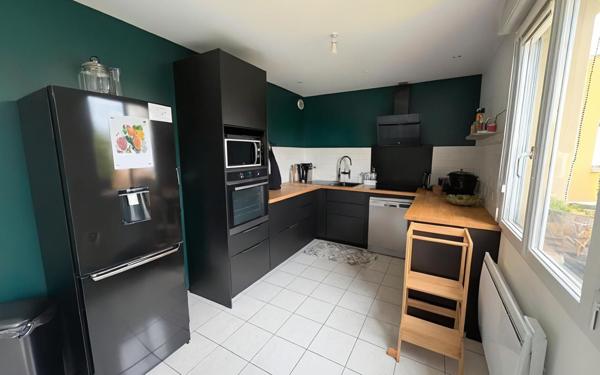 Maison à vendre    4 pièces •  Pommeret