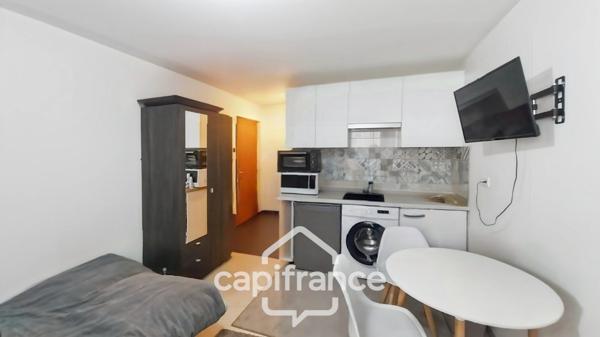 Bagnolet-A vendre studio 18,14 m2 avec terrasse 7 m2-Lumineux-bon état-5mn à pied métro L3 - Proche Montreuil