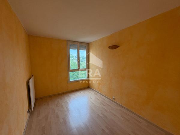 Appartement Guyancourt 3 pièce(s) 73 m2