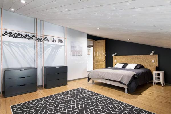 LE BOIS-PLAGE-EN-RE – Maison familiale 5 chambres et un studio – piscine et garage au cœur du village