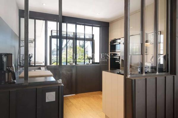 LE BOIS-PLAGE-EN-RE – Maison familiale 5 chambres et un studio – piscine et garage au cœur du village